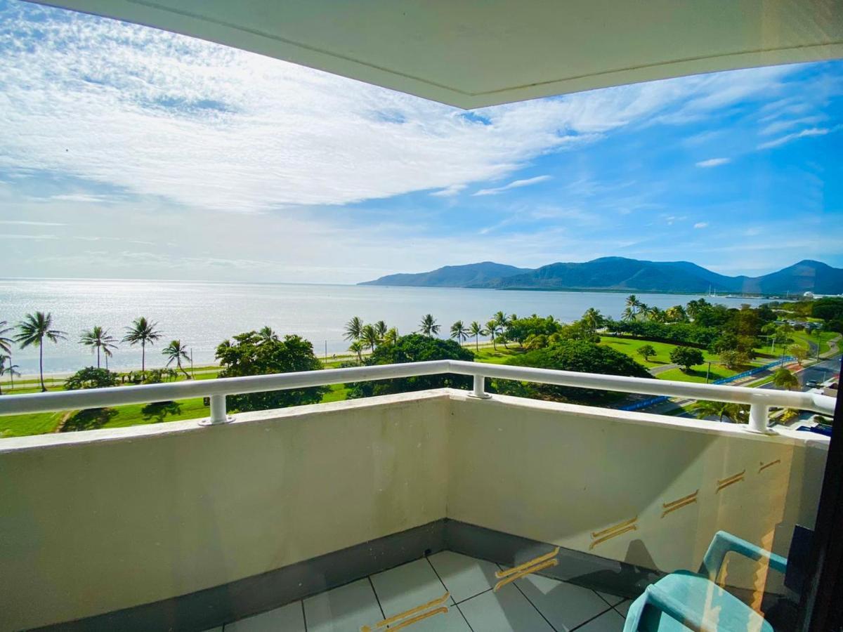Acacia Court Hotel Cairns Esterno foto