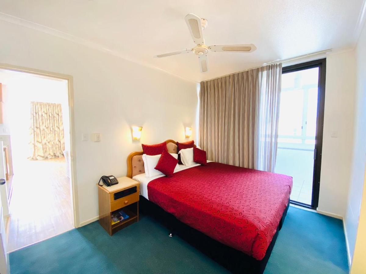 Acacia Court Hotel Cairns Esterno foto