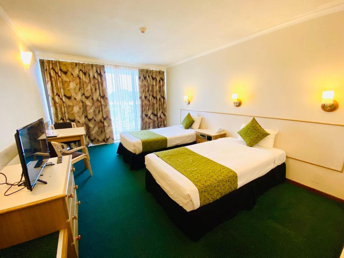 Acacia Court Hotel Cairns Esterno foto