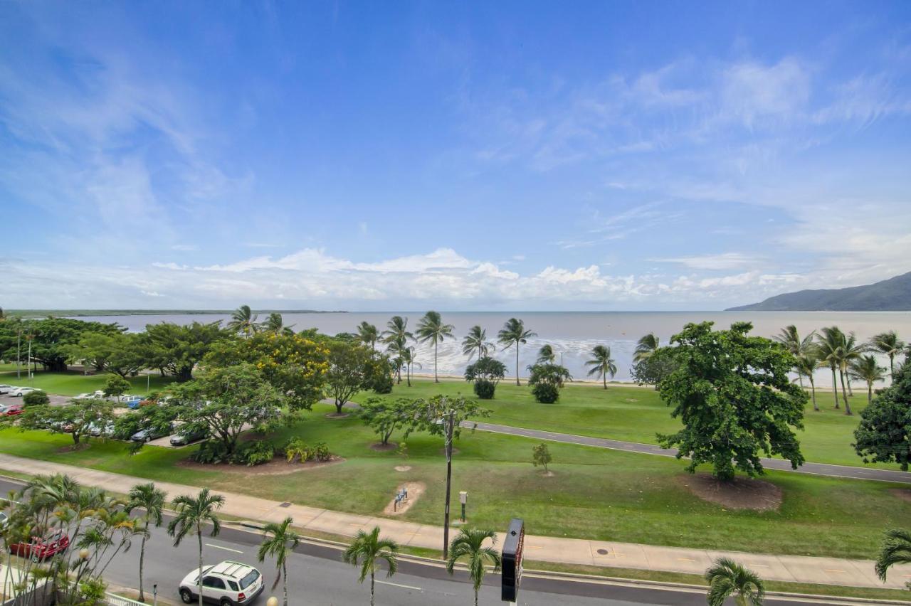Acacia Court Hotel Cairns Esterno foto