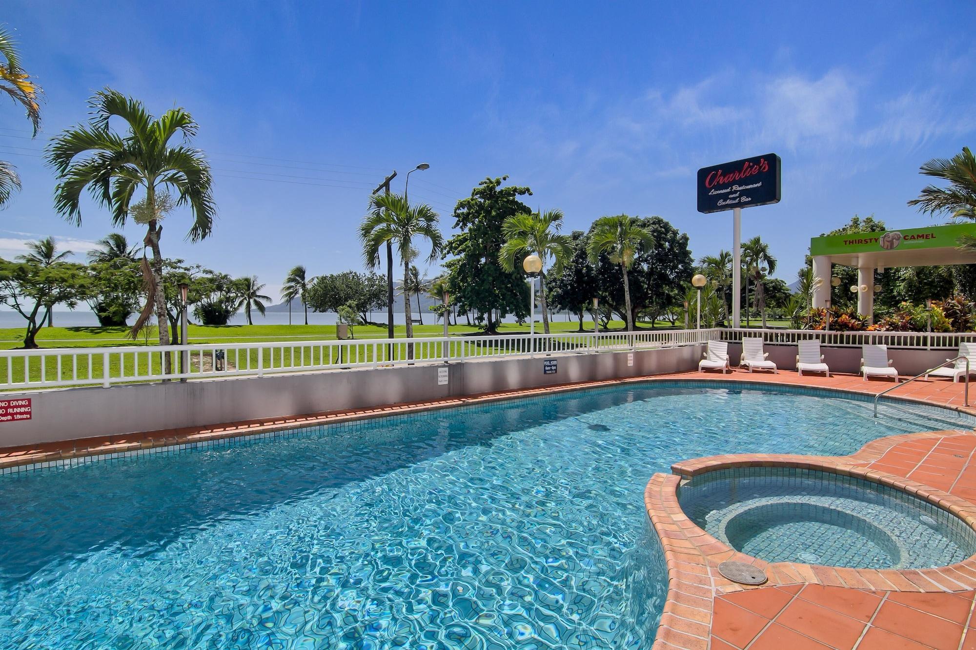 Acacia Court Hotel Cairns Esterno foto