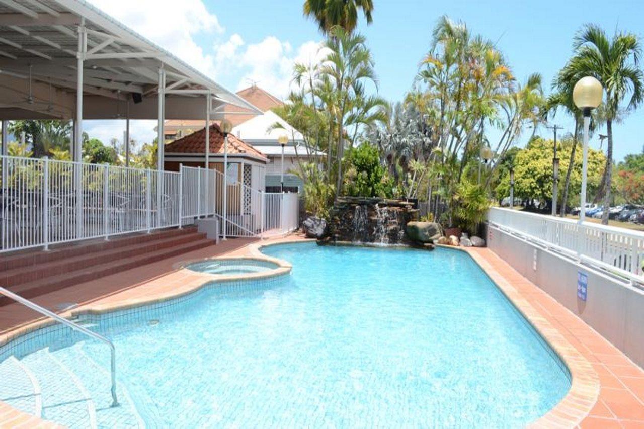 Acacia Court Hotel Cairns Esterno foto