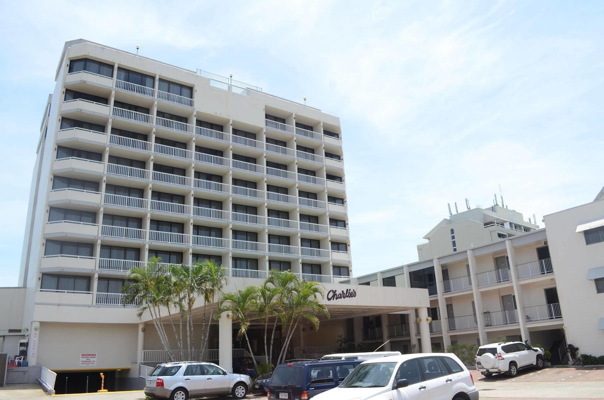 Acacia Court Hotel Cairns Esterno foto