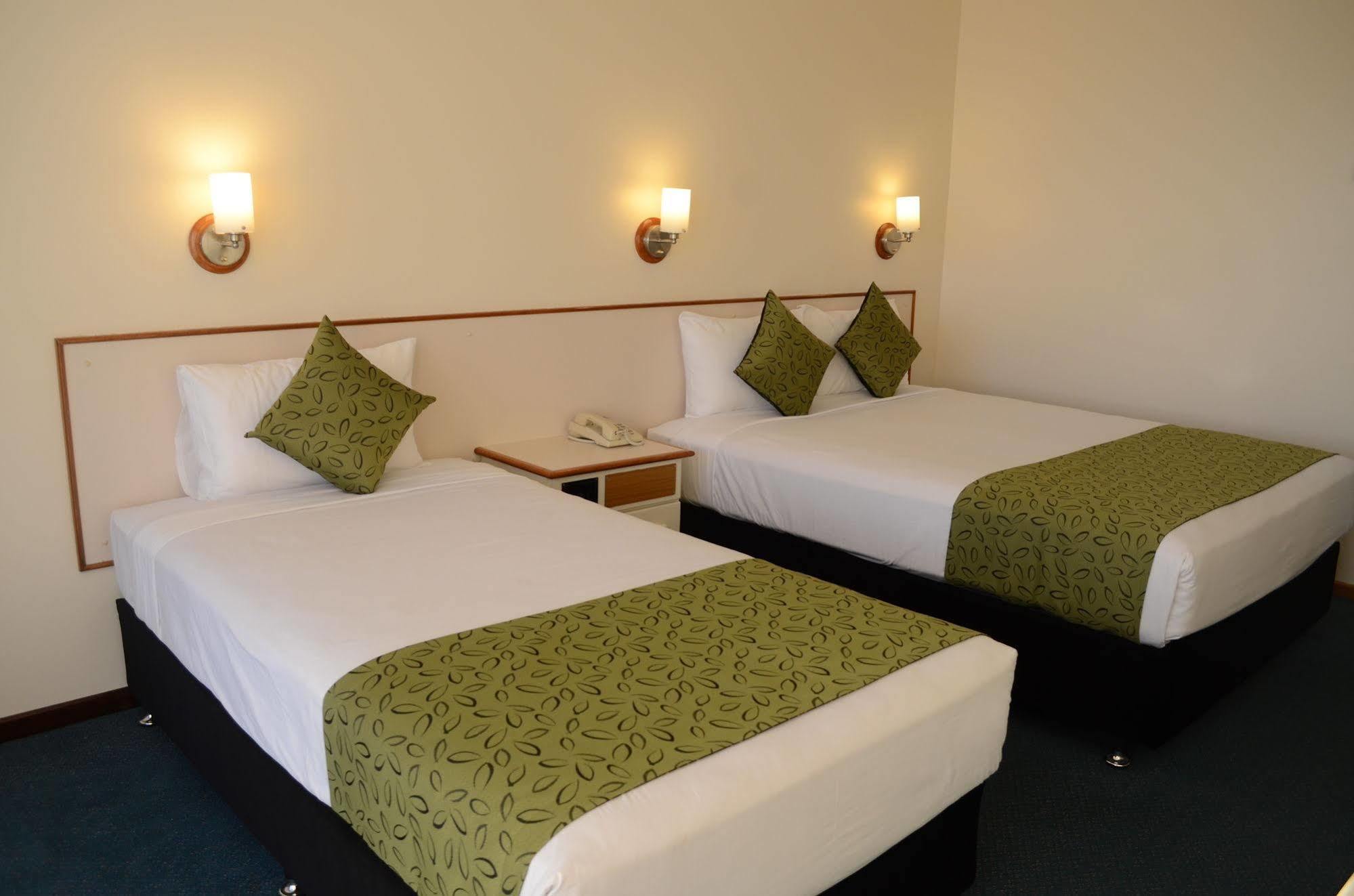 Acacia Court Hotel Cairns Esterno foto